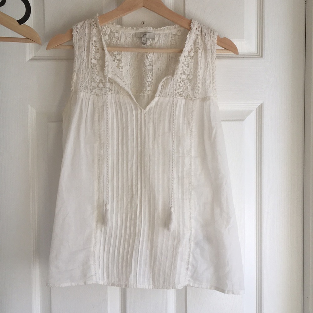 White Joie sleeveless shirt